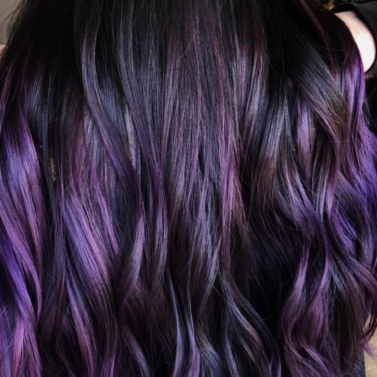 idee-cheveux-rouge-cerise
