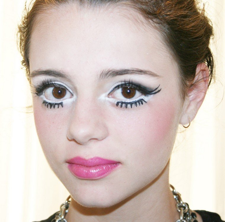 maquillage-pour-halloween-facile