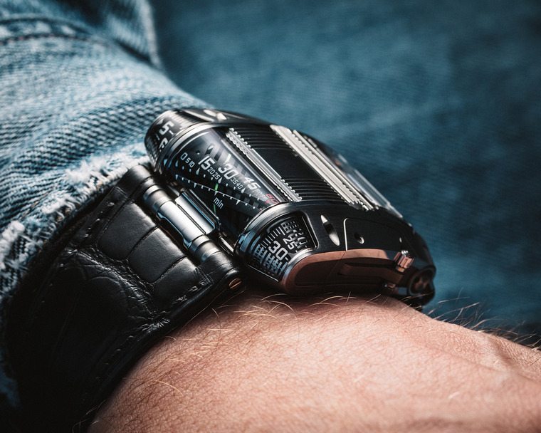 urwerk montre-futuriste-dernier-cri-art-horloger