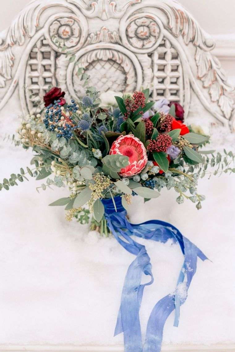 bouquet-de-mariage-hiver-modele-fleurs