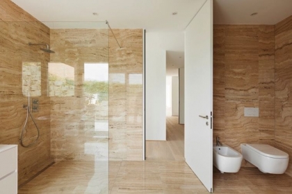 paroi de douche porte-amenagement-salle-de-bain-design-conseil