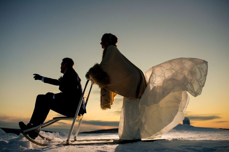 mariage-insolite-icehotel-suede-hotel-de-glace-chapelle