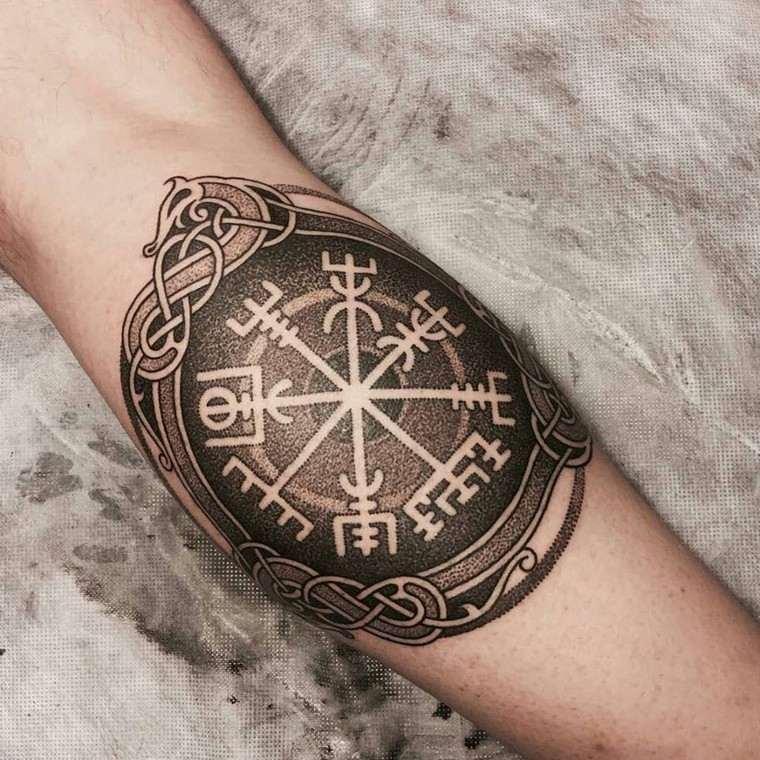 tatouage-bras-tatouage-viking-signification