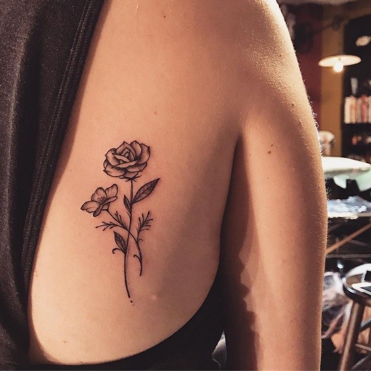 tatouage-fleur-tatouage-rose