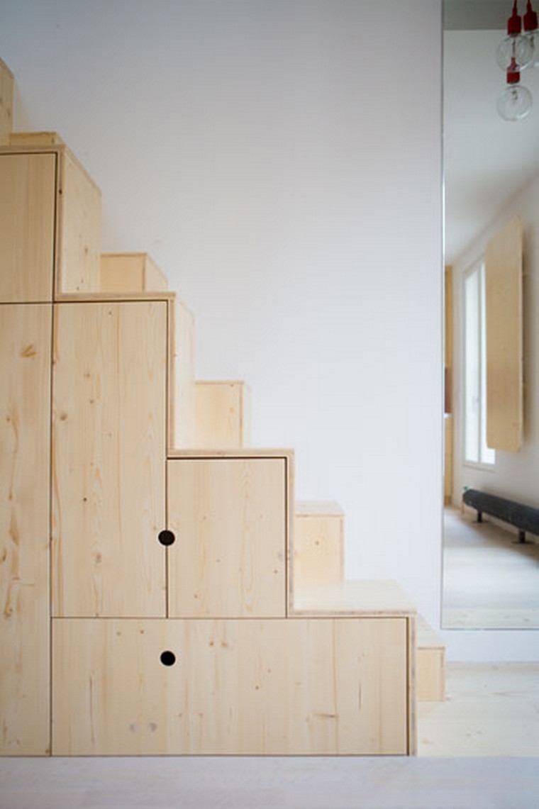 rangement escalier espace design bois appartement