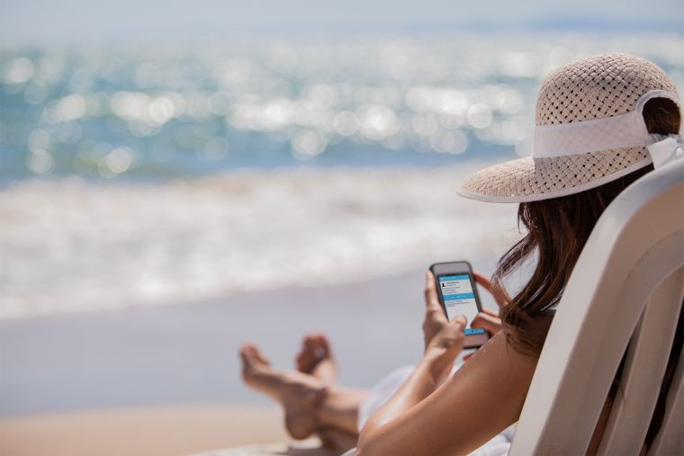 préparer ses vacances astuces smartphone voyage