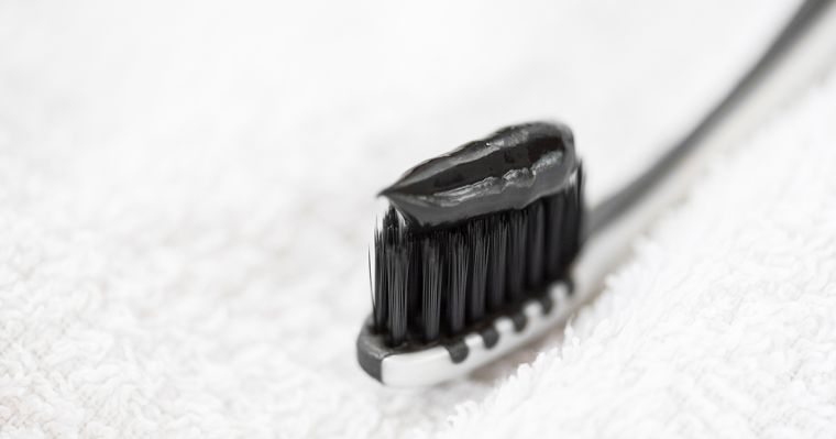 dentifrice au charbon noir efficacite