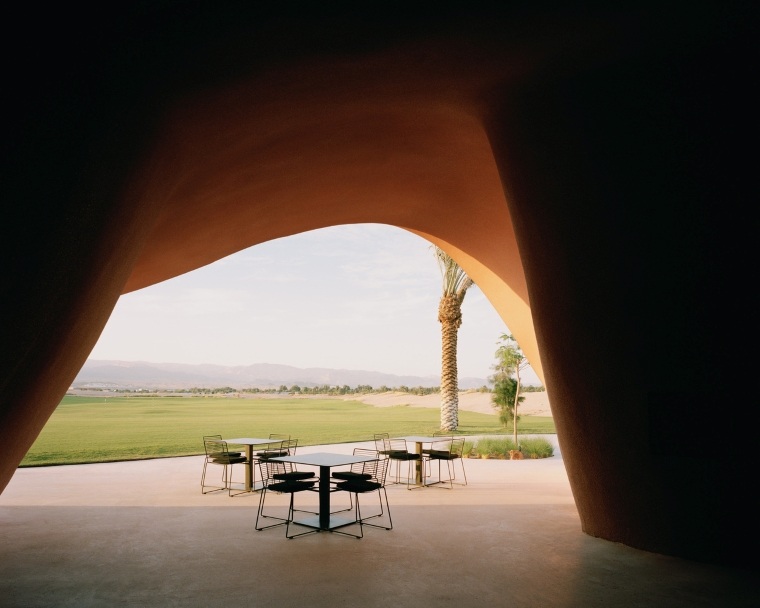 Oppenheim Architecture-Ayla golf oasis - vue sur le paysage