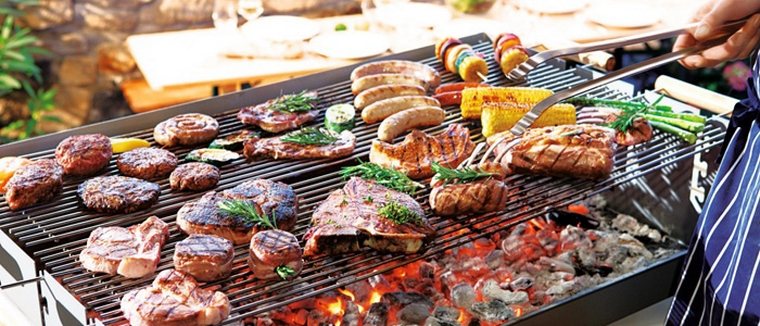 barbecue pour cuisine d'été extérieure