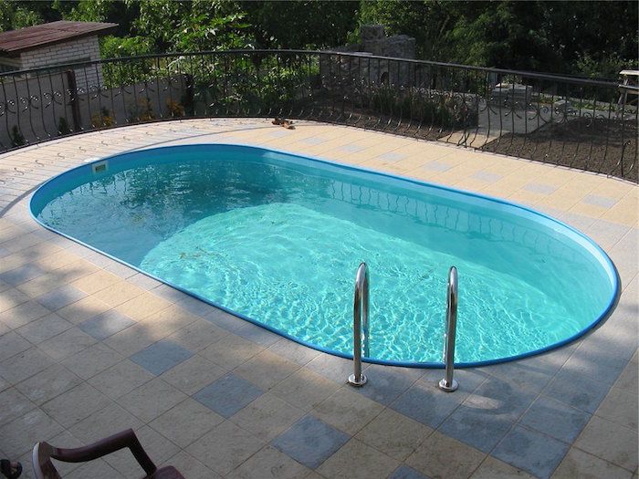 Aménagement extérieur avec piscine