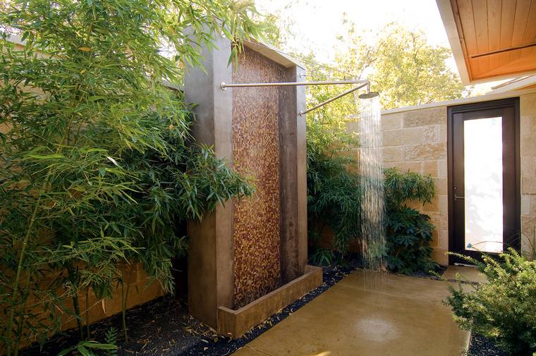douche de jardin moderne pierre