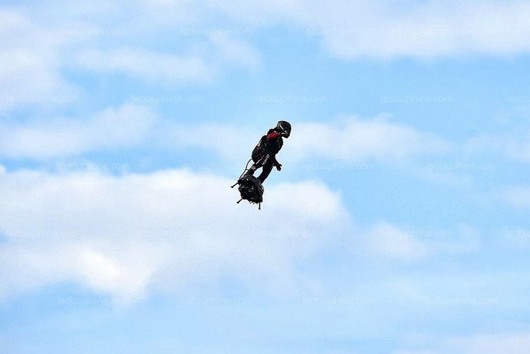flyboard air Franky Zapata vol solo