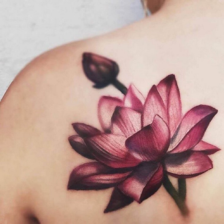 tatouage lotus femme homme idée modèle tatouage original