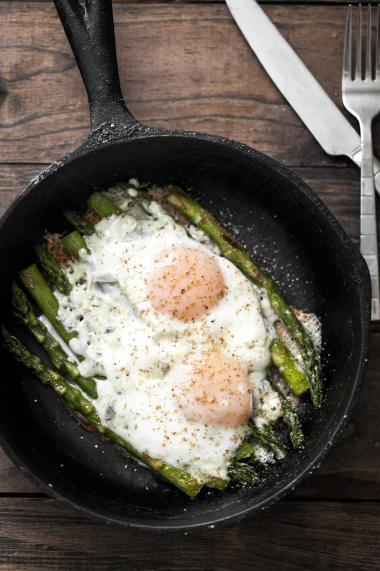 recette végétarienne idée œufs légumes verts comment faire cuire des asperges