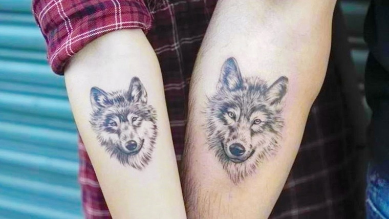 deux tatouages homme et femme 