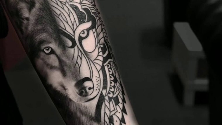 tatouage de loup celtique design 