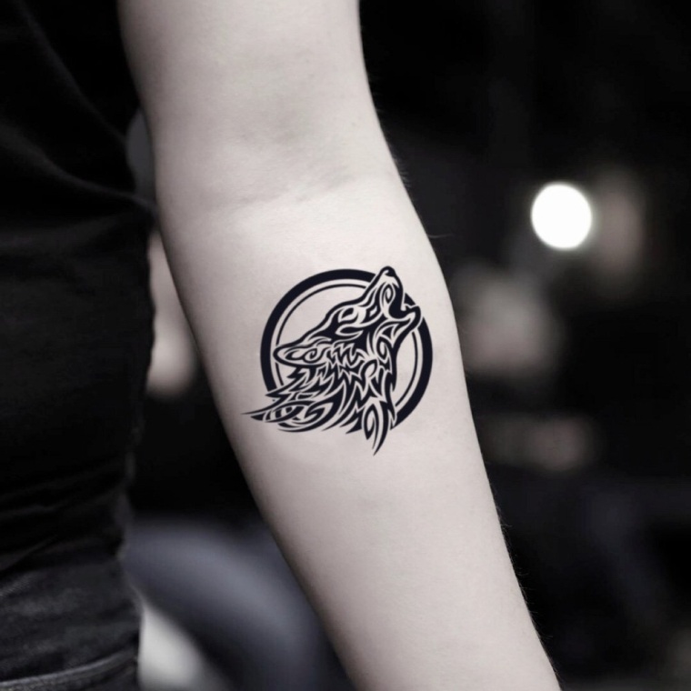 tatouage de loup celtique 