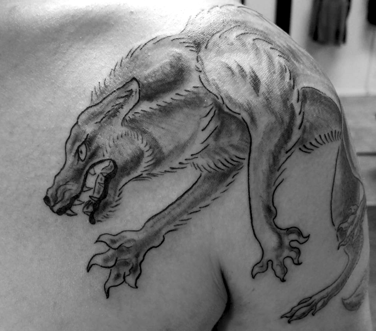 idée de tatouage de loup japonais 