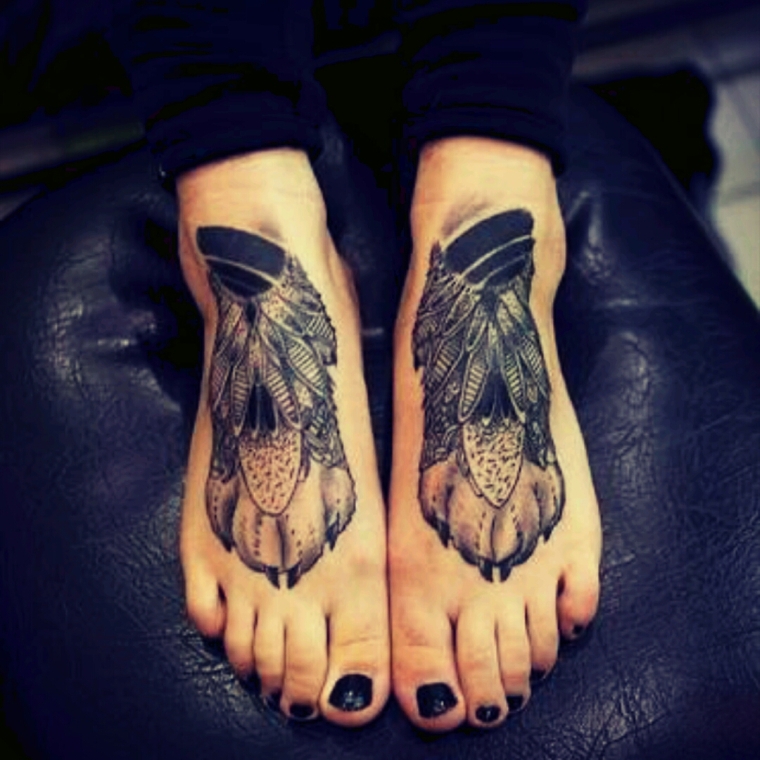 tatouage pattes de loup 