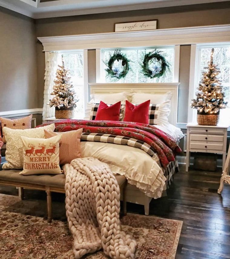 déco de chambre Noël avec des coussins