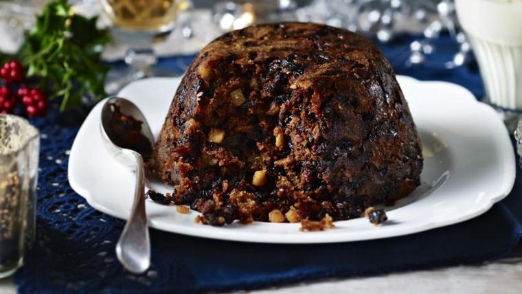 traditionnel-Noël-pudding-Angleterre