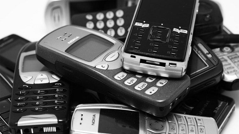 anciens téléphones mobiles risque cancer question