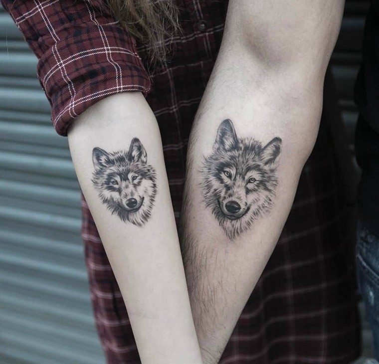 tatouage loup homme
