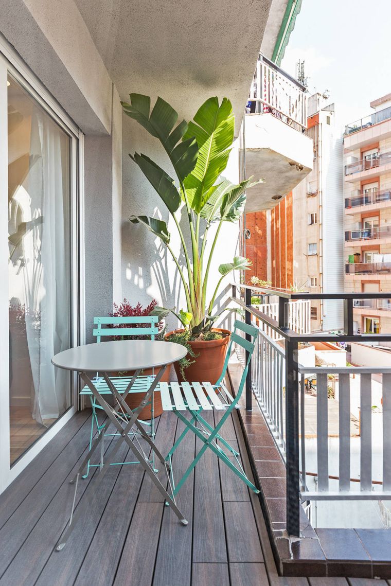 balcon couloir idee deco plante