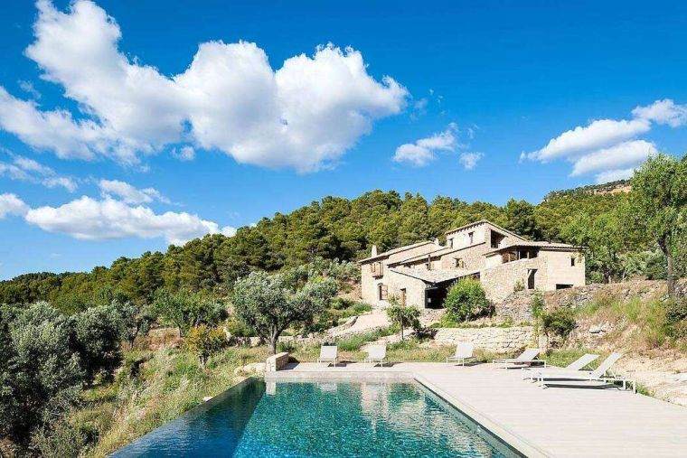 terrasse-design amenagement piscine inifinie