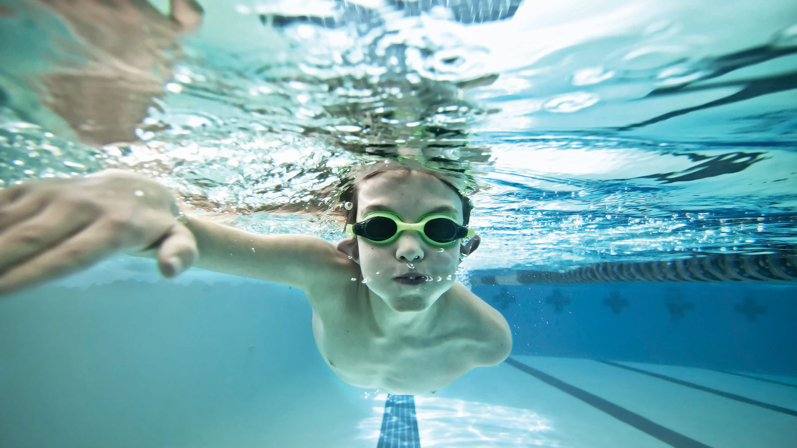 comment apprendre à nager enfant