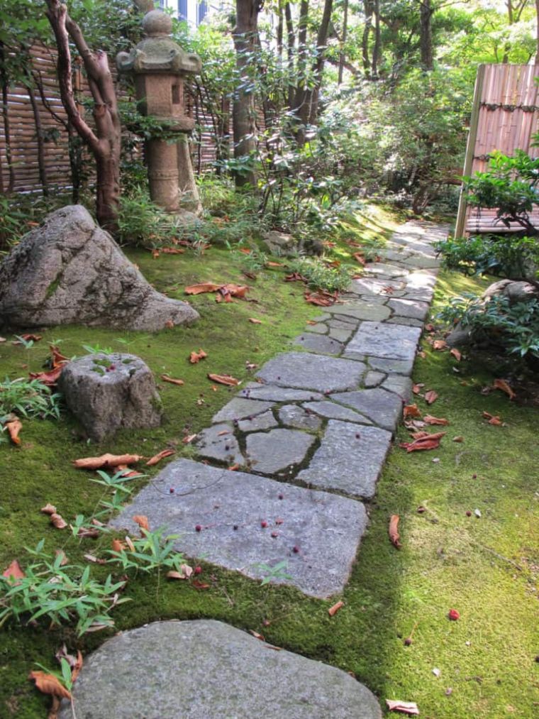 jardin zen traditionnel japonais