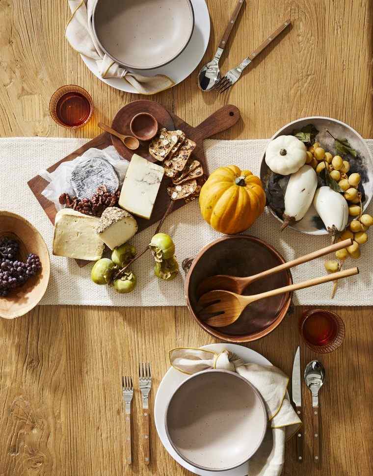 repas décoration thanksgiving esthétique familiale