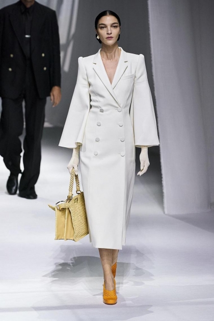 élégance absolue top blanc fendi