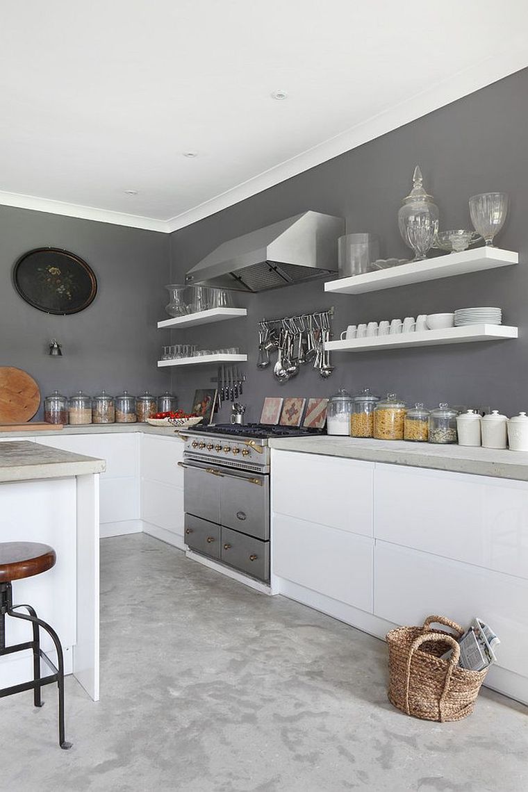 cuisine en gris et blanc