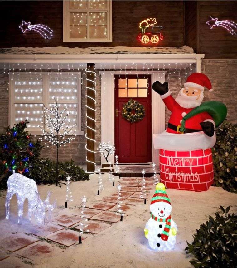 décoration de Noël extérieure lumineuse avec le Père Noël 