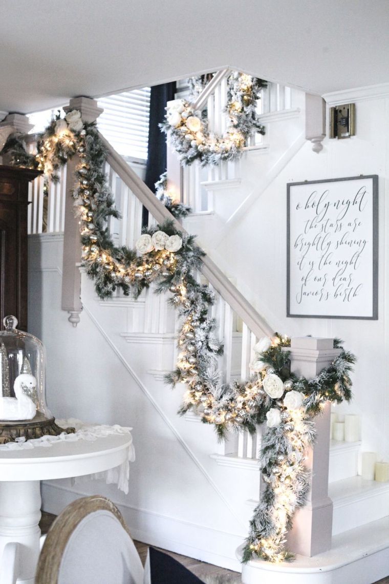 déco de Noël tendance d'escalier