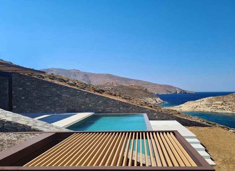 piscine maison grecque originale