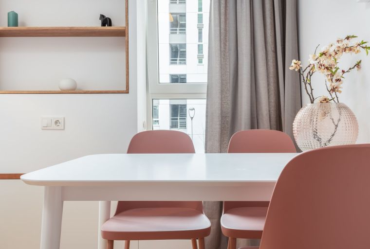 meuble de salle a manger moderne table chaise tendance rangement