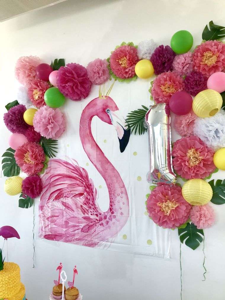 décoration anniversaire avec flaments roses