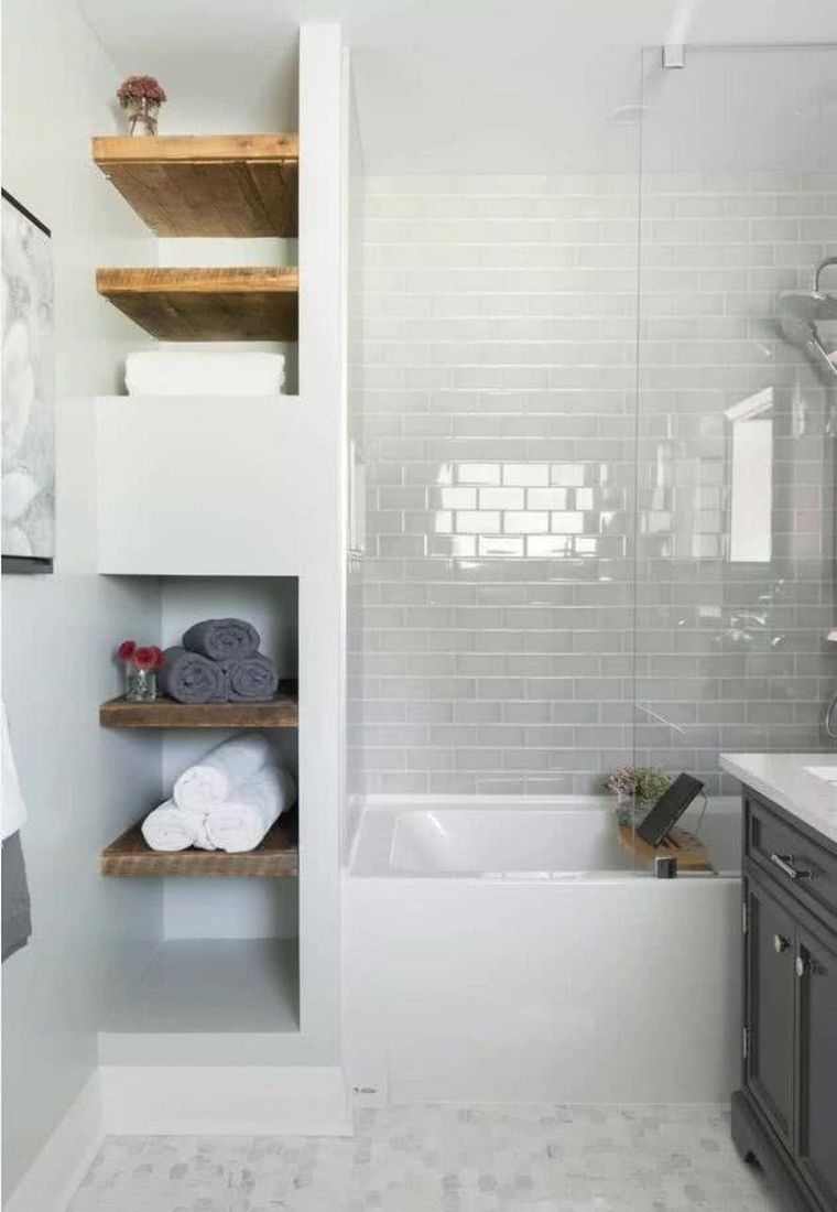 petite salle de bain design élégant