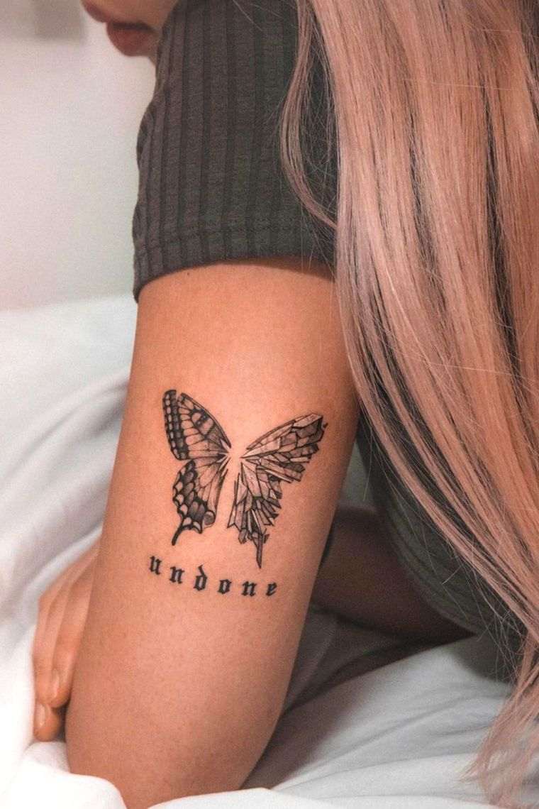 tatouage moderne 2021 : papillon