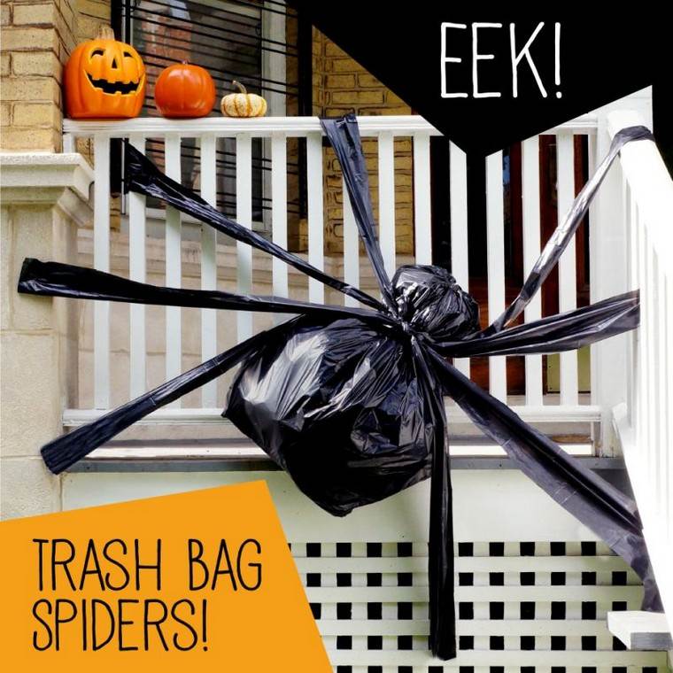 sac poubelle araignée géante