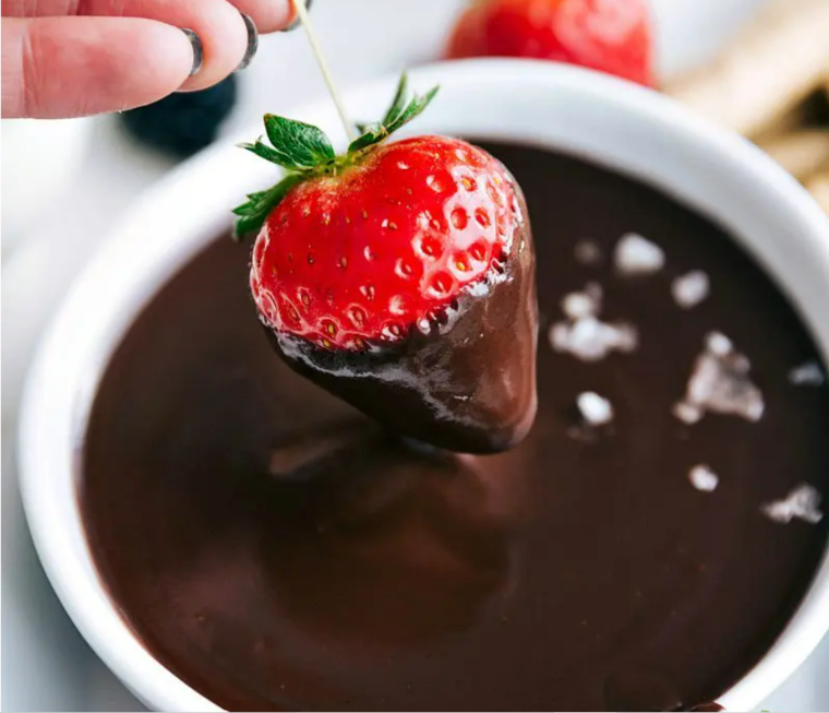 fondue chocolat noir fraise