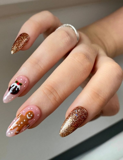 ongles gel avec déco de Noël