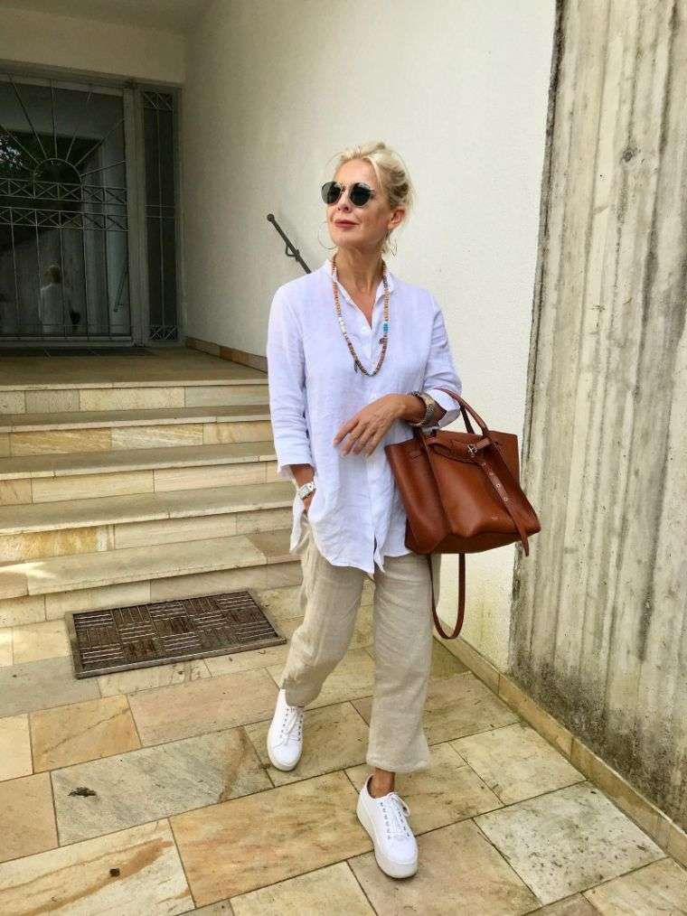 tenue casual femme 50 ans 