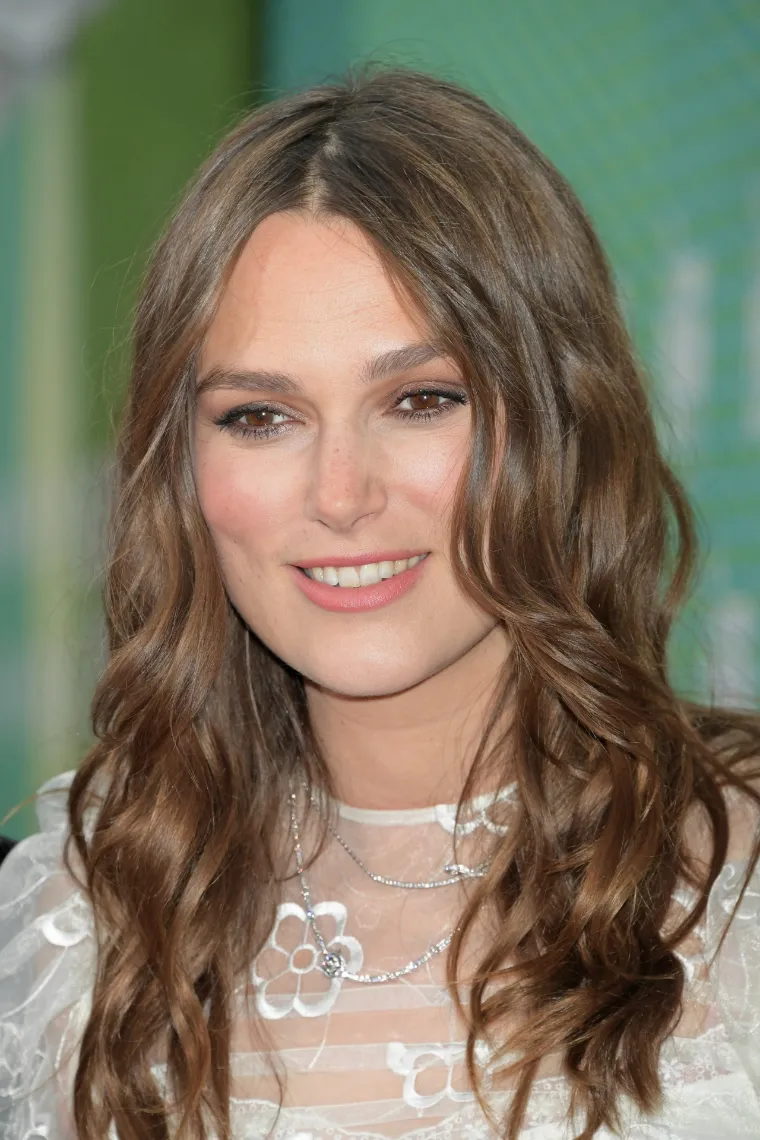 keira knightley boucles cheveux