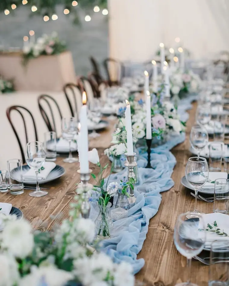 décoration table mariage en bleu
