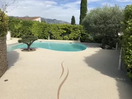 granular de marbre terrasse resine piscine