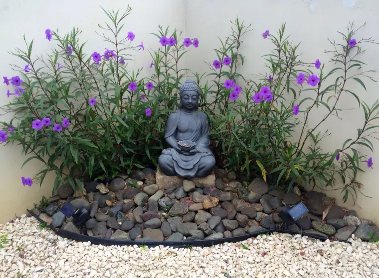 comment aménager un jardin japonais avec Bouddha