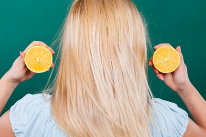 décolorer ses cheveux naturellement avec du citron
